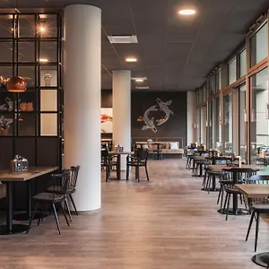 3* ホテル - The Niu Tab Main Station By Ihg