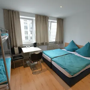 Apartment Studio-apartment Am Wehrhahn 38, Düsseldorf